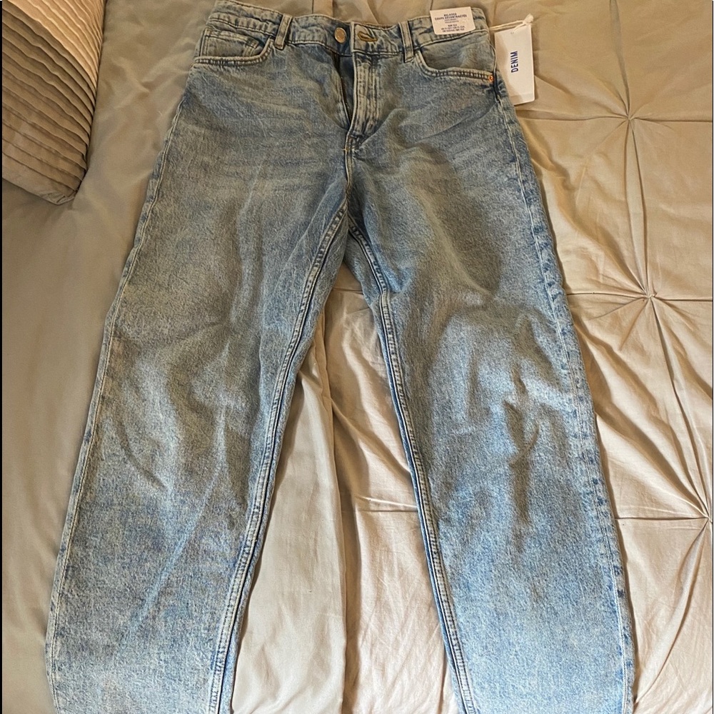 H&M mom jeans!!!
